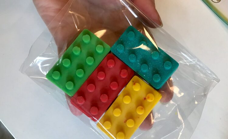 Glicerynowe klocki Lego w klasie 4a