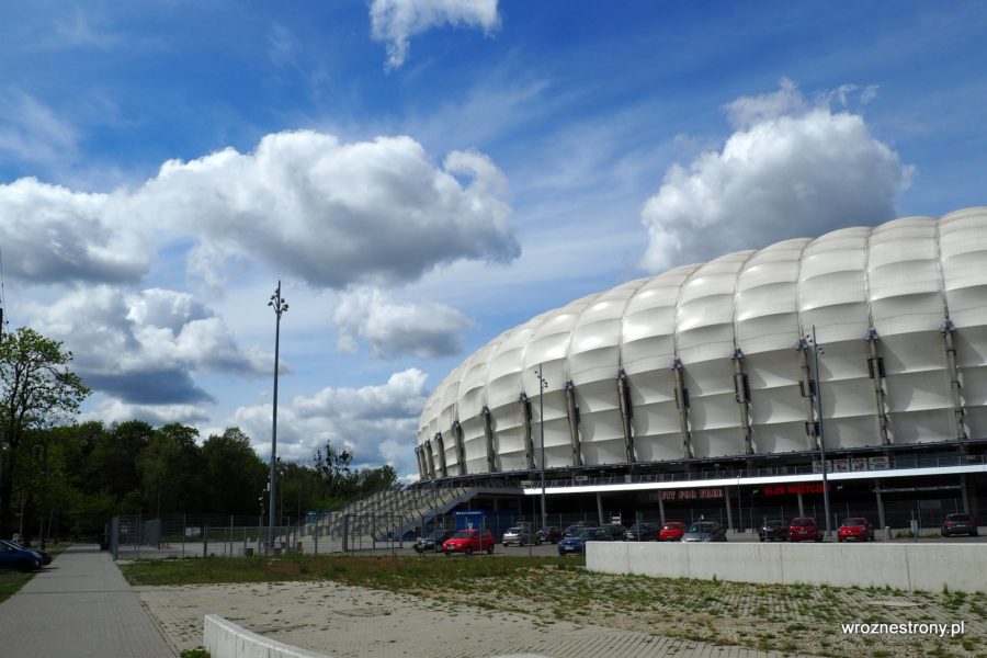 W poniedziałek 2 grudnia, klasa 6c w ramach nagrody za zwycięstwo w jesiennym turnieju sportowym miała możliwość uczestniczyć w wycieczce na Stadion Miejski w Poznaniu. Sponsorem nagrody była firma Mc Tosiek Mała Gastronomia z Poznania. W ramach nagrody uczniowie mieli możliwość zwiedzić stadion z poziomu murawy, zobaczyć z bliska miejsca na co dzień niedostępne, takie […]